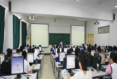 南充郵電工業(yè)學(xué)校 計(jì)算機(jī)應(yīng)用專業(yè)（中專+大專）——軟硬件技能雙修，開啟信息技術(shù)未來(lái)